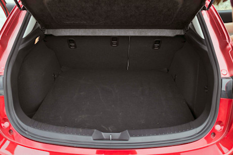 Editorial 2018 mazda3 sport gt 12 jw