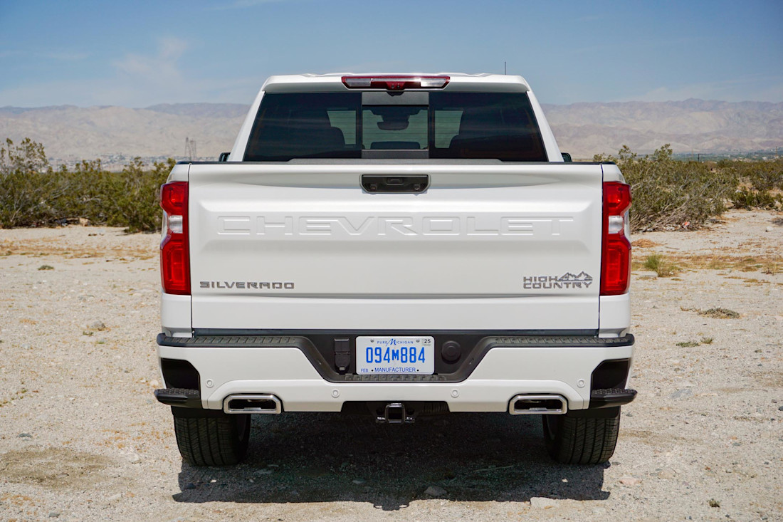 Editorial 2022 chevrolet silverado high country 03 di