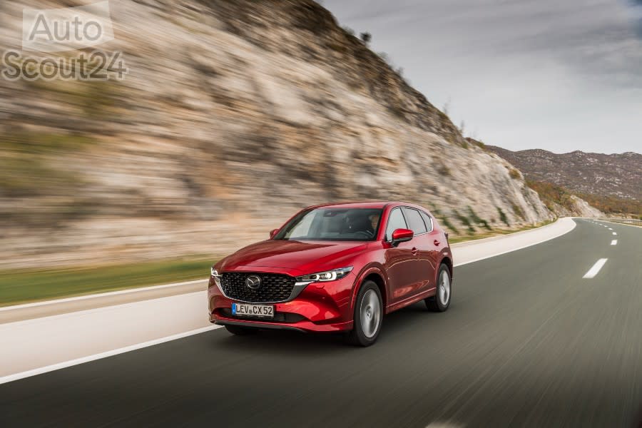 2022_mazda_cx-5_high_hr_act_48_highres(1).jpg