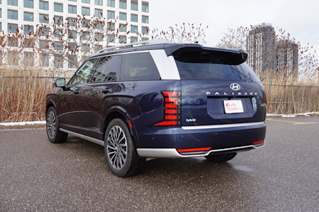 2026 Hyundai Palisade Hybrid Review Image