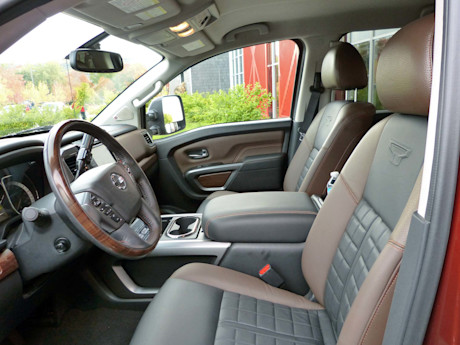 Editorial 2017 nissan titan 15 jb