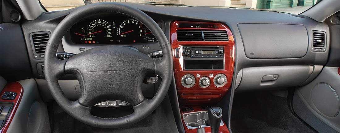 mitsubishi-diamante-l-04
