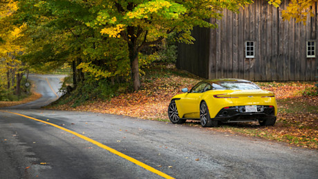 Editorial 2020 aston martin db11 v8 coupe 09 jw