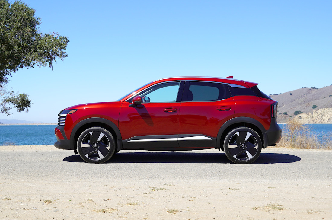 Nissan Kicks 2025 : essai routier Body Image
