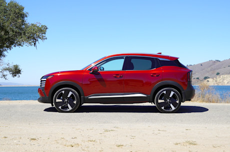 Nissan Kicks 2025 : essai routier Body Image