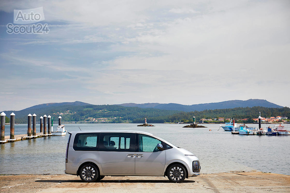 Presentacion-Hyundai-Staria-2022-(19).jpg