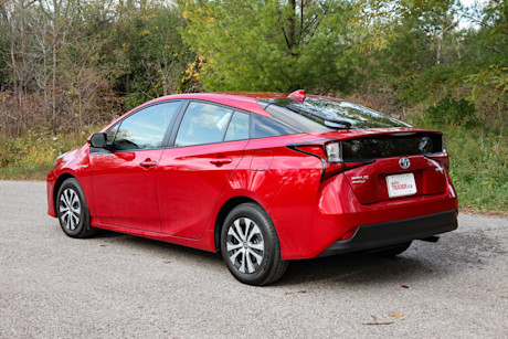 Editorial 2021 toyota prius technology advanced awd e 06 jm