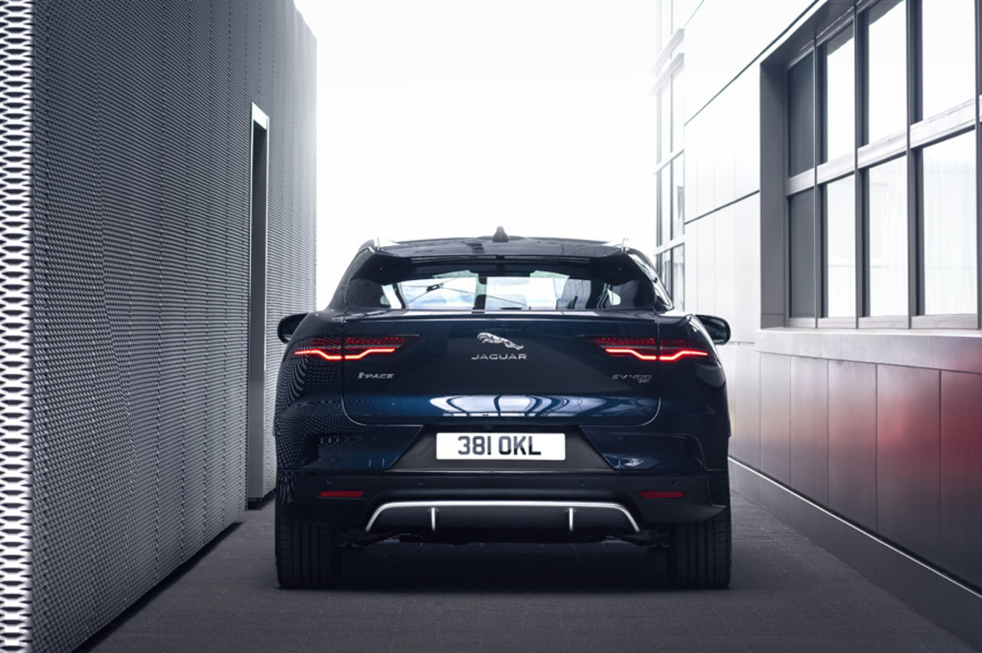 Jaguar-ipace (9).jpg