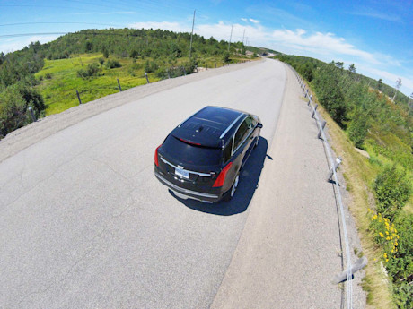 Editorial 2017 cadillac xt5 platinum jp 09