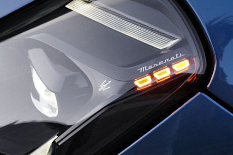 13 maserati-grancabrio-folgore-2026-scheinwerfer