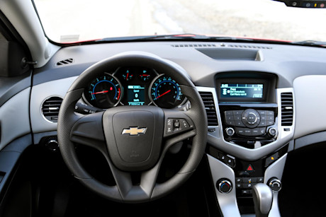 Editorial 2014 chevrolet cruze ts 14