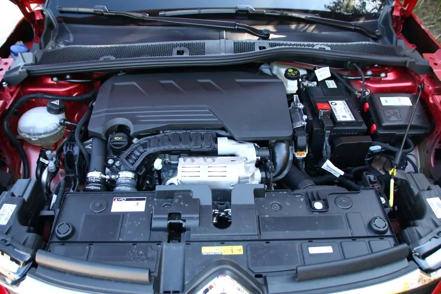 motor gasolina 150 CV citroen c4 2021