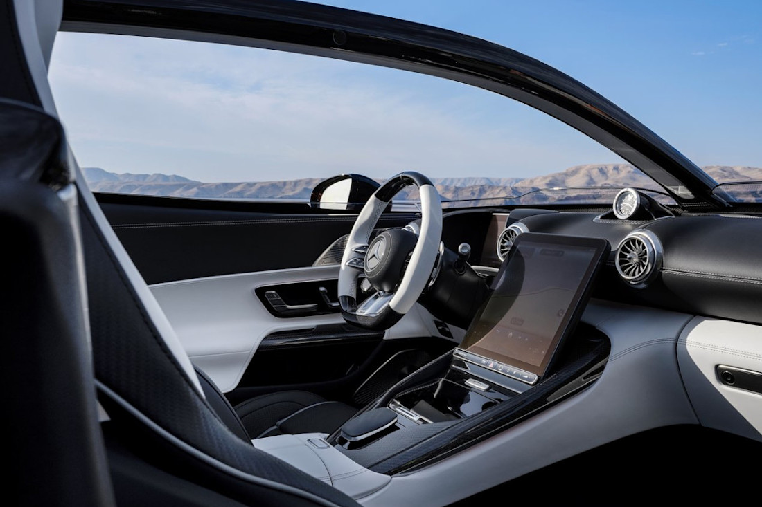 Mercedes-Benz-PureSpeed-AMG-2025 (9).jpg