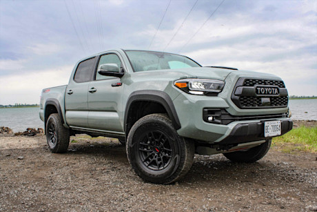 Editorial 2021 toyota tacoma 4x4 double cab short box 6m trd pro 03 db fr