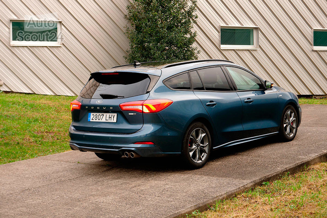 Prueba Ford Focus SW Ecoboost MH 2021 Ruben Fidalgo (1).jpg