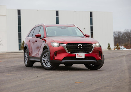 Editorial 2024 mazda cx 90 phev gs l td 240229 02 jk