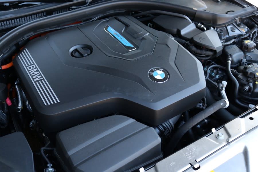 Prueba-BMW-330e-2020.750.jpg