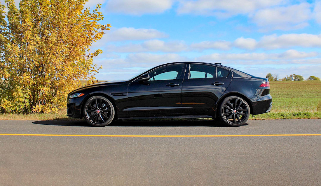 Editorial 2020 jaguar xe p300 r dynamic 04 pb