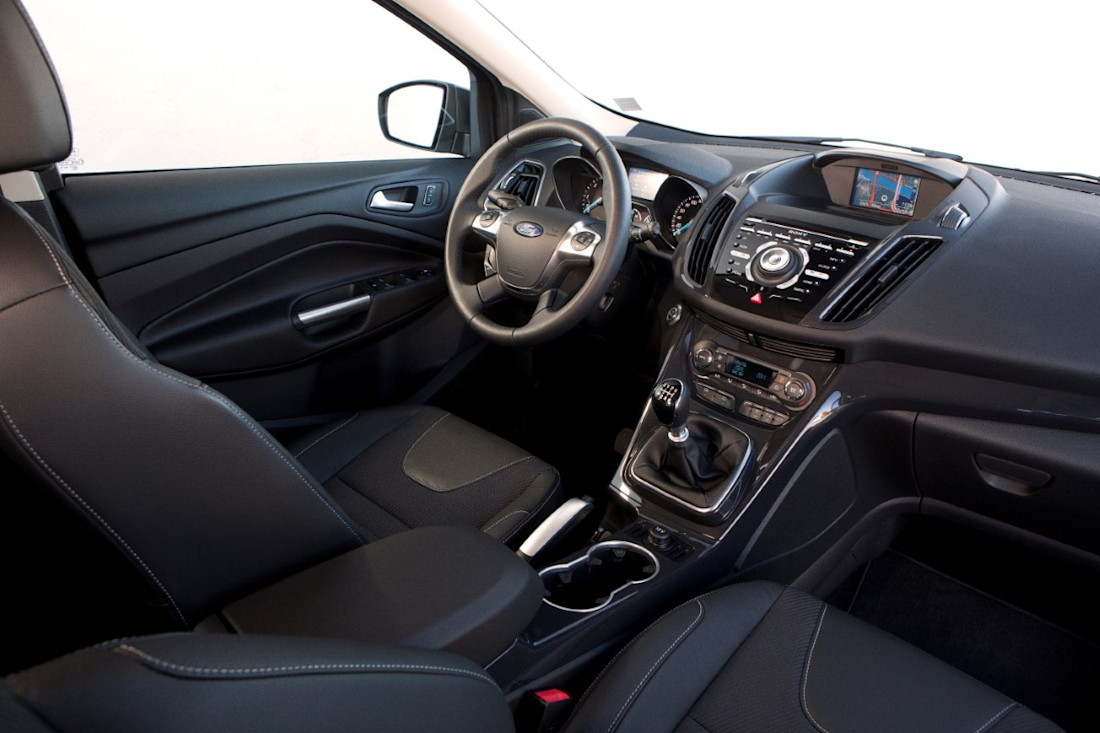 2013 Kuga interior