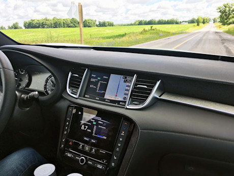 Editorial 2019 infiniti qx50 27 lw