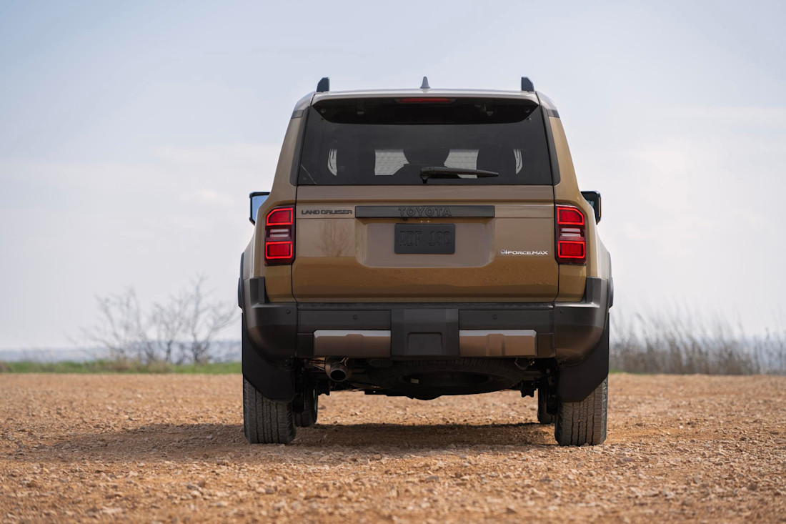 Editorial 2024 toyota land cruiser traildust 04 toyota