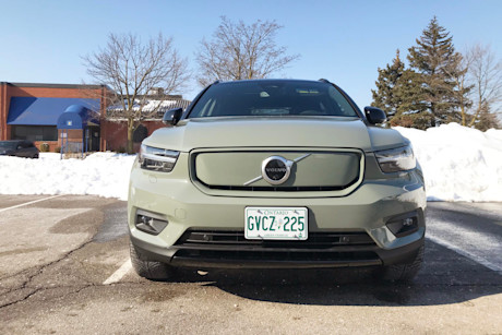 Editorial 2021 volvo xc40 recharge 01 pb