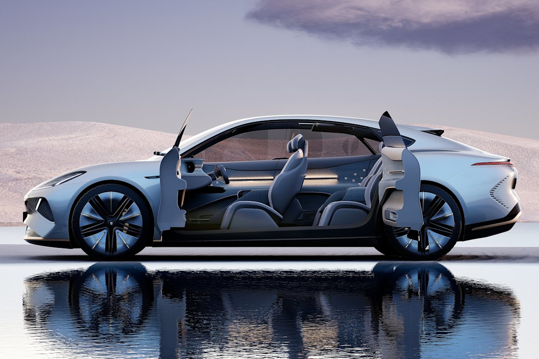 skyhome-berlina-electrica-china-2023 (12).jpg