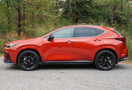 Editorial 2024 lexus nx 350 f sport series 3 td 231120 05 jm