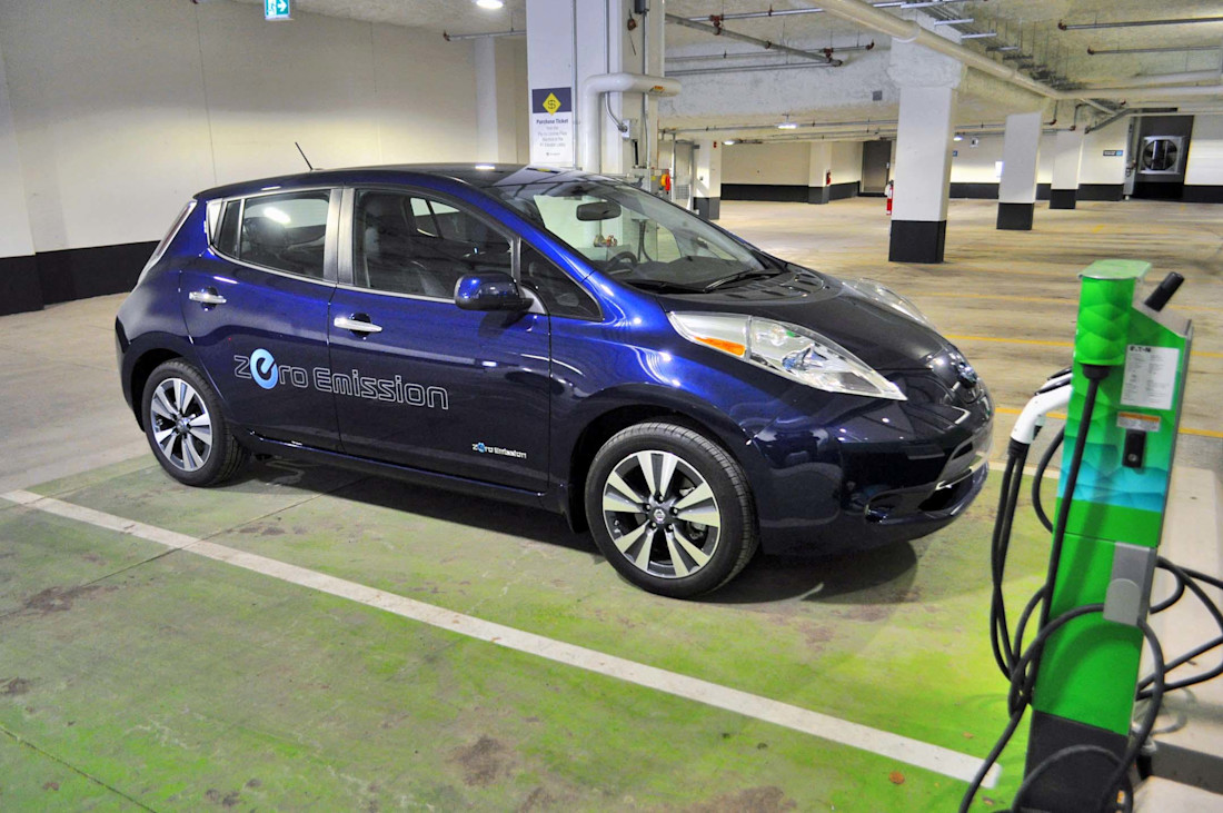 Editorial 2017 nissan leaf 02 mb