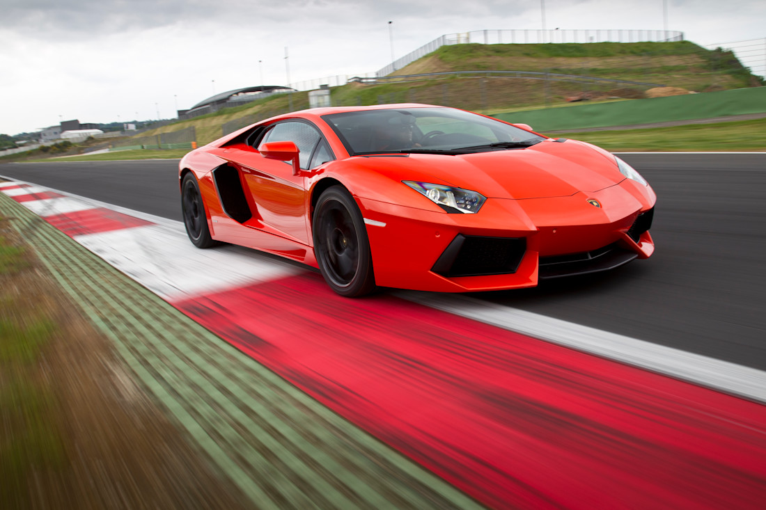 Lamborghini Aventador