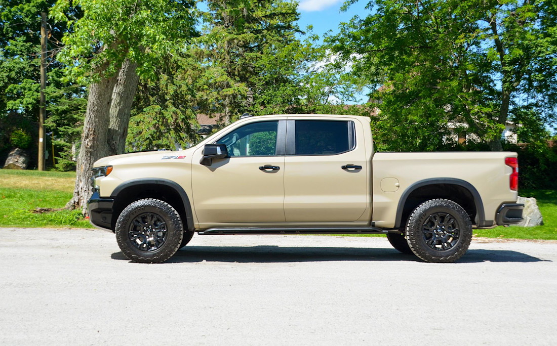 Chevrolet Silverado ZR2 2022 : essai routier Image