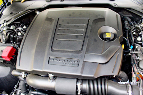 Editorial 2020 jaguar xe p300 r dynamic 10 pb