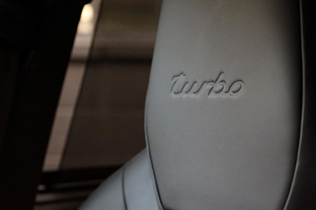 Editorial 2020 porsche cayenne turbo coupe 26 jl