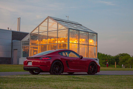 Editorial 2018 porsche cayman gts 13 lw