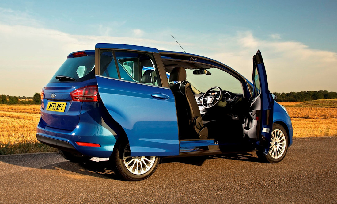 Queste sono le auto più piccole con porte scorrevoli