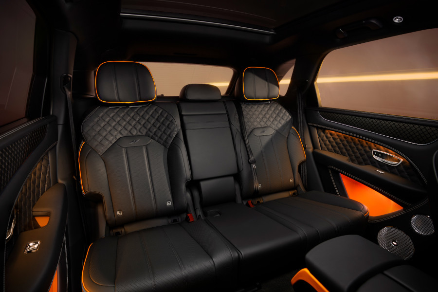 Bentayga-S-Black-Edition-2024 (7).jpg