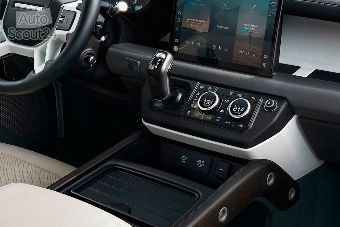 Nuevos-Land-Rover-Defender-8-plazas-y-hard-top-2022-(7).jpg