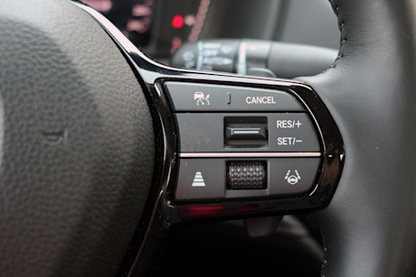 Editorial 2023 honda accord hybrid touring td 230929 22 jm