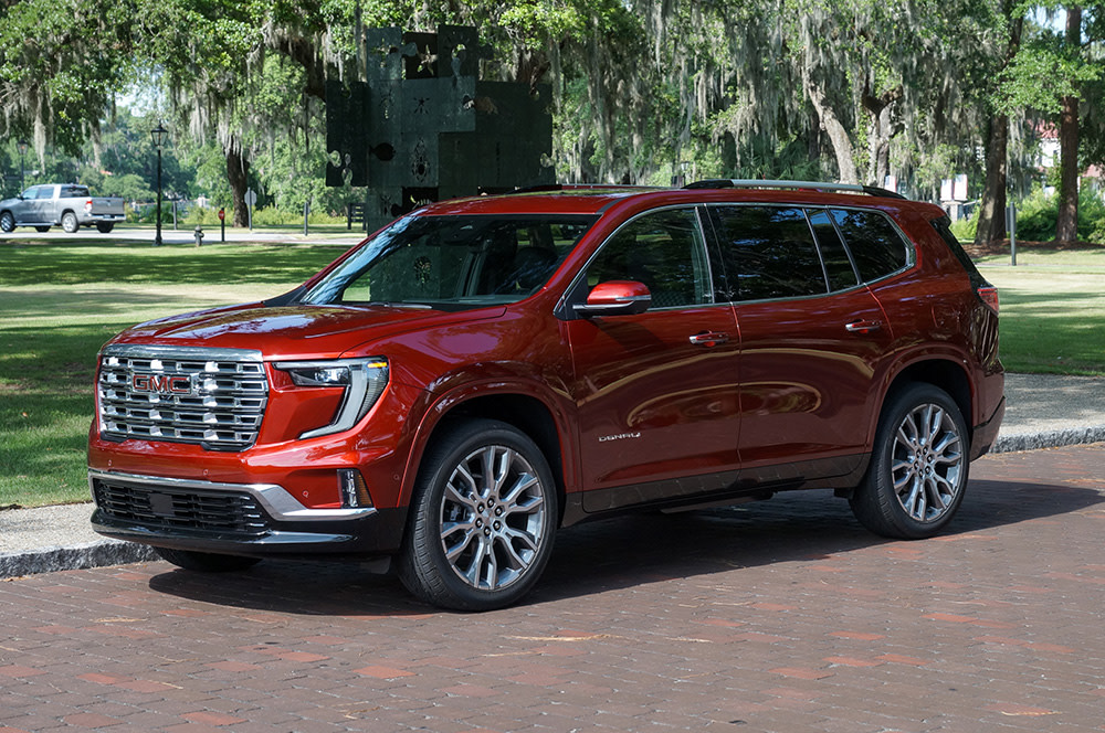 Editorial 2024 gmc acadia fd jv 240613 4