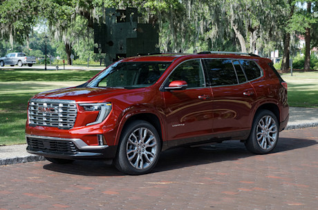 Editorial 2024 gmc acadia fd jv 240613 4