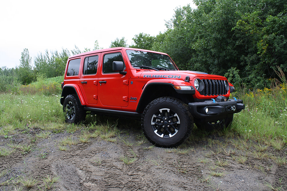 Editorial 2024 jeep wrangler 4xe td db 240829 2