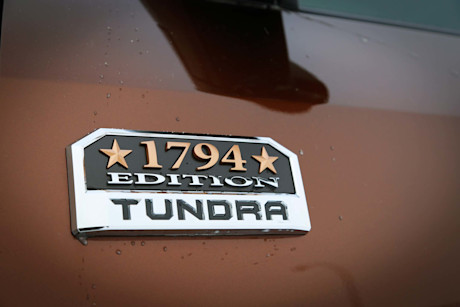 Editorial 2017 toyota tundra 4x4 crewmax platinum 21 ts