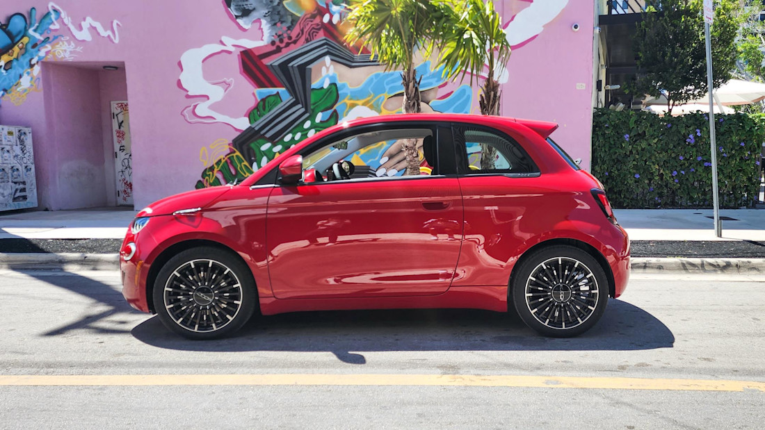 2024 Fiat 500e First Drive Review