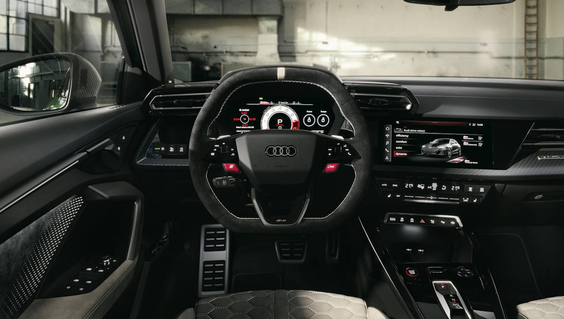Audi-RS-3-competition-limited-2026-interior (1).jpg