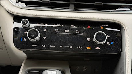 2026 Infiniti QX60 vs Nissan Pathfinder - COMP - MSP - 260607 - 7