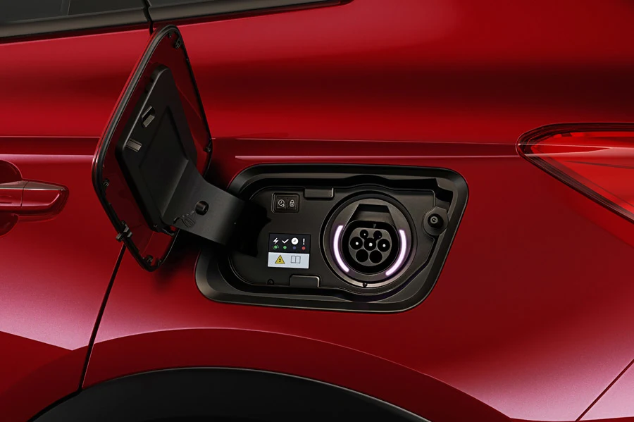 Opel-Grandland-X-Hybrid4 (10)