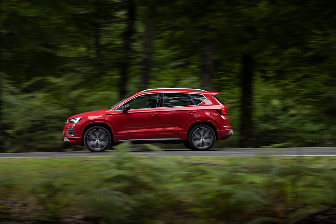 030H SEAT ATECA FR.jpg