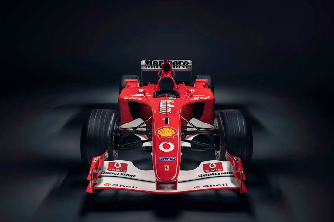 subasta-ferrar-f2001b-michael-schumacher-2.jpg