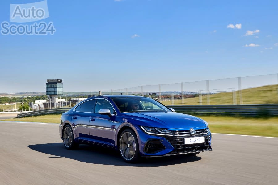 arteon-r-en-el-circuito-del-jarama(1) (2).jpg