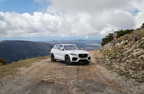 Editorial 2020 jaguar f pace svr 11 jw